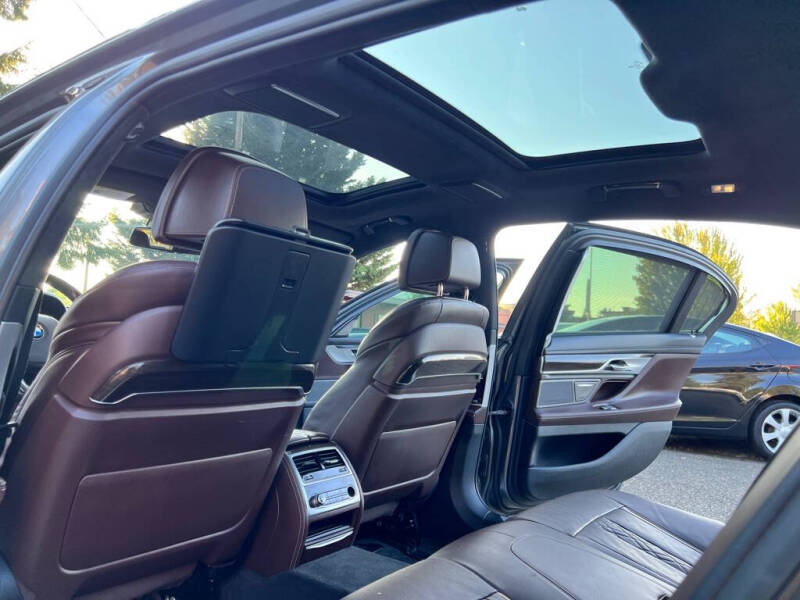 2016 BMW 7 Series 750i xDrive