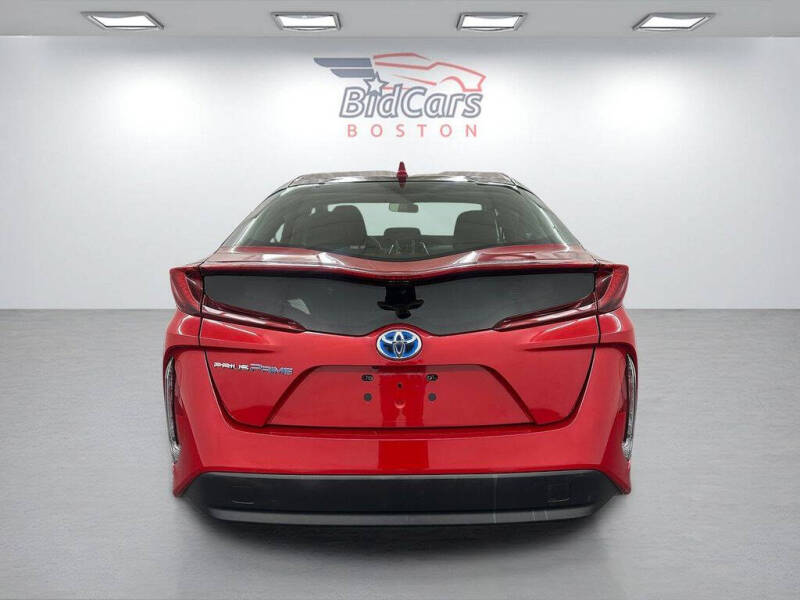 2021 Toyota Prius Prime LE