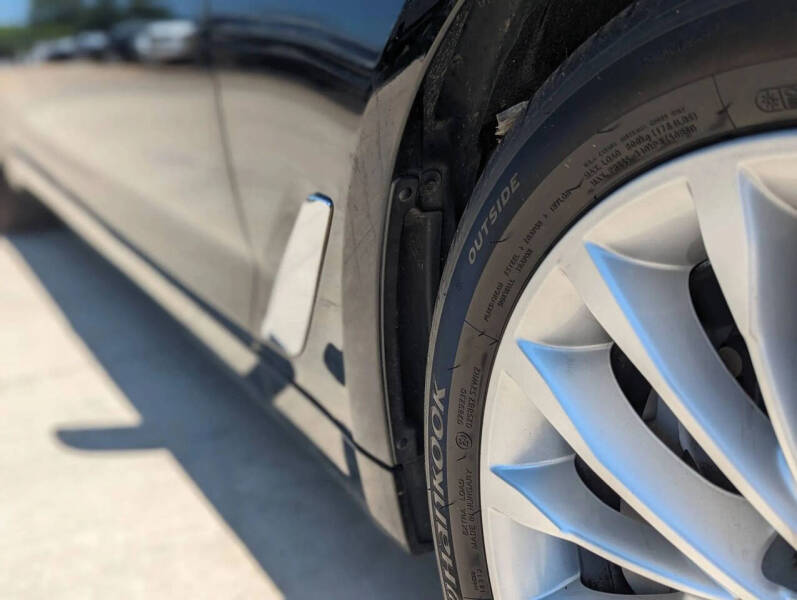 2021 BMW 5 Series 530i