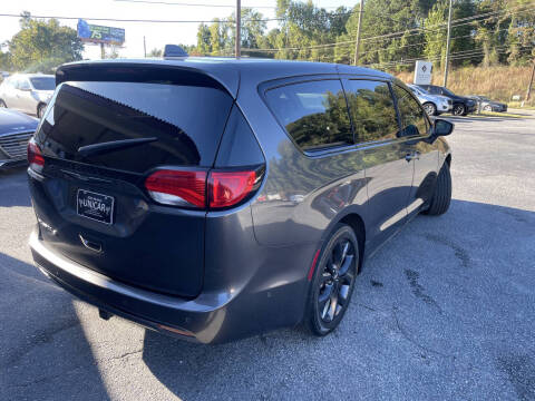 2020 Chrysler Pacifica Touring