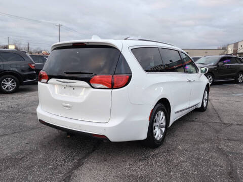 2018 Chrysler Pacifica Touring L
