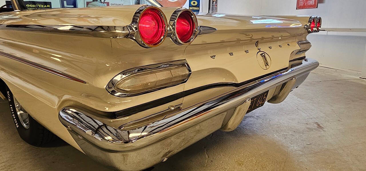 1960 Pontiac Ventura 42
