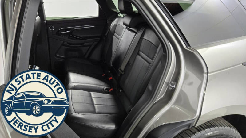 2023 Land Rover Range Rover Evoque P250 R-Dynamic SE