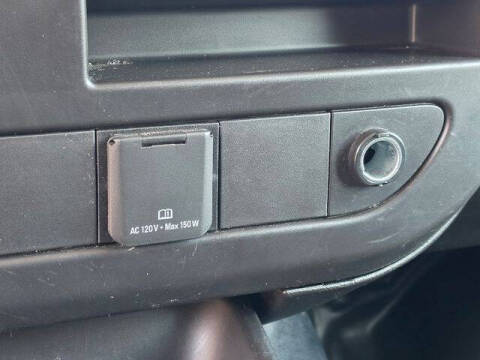 2024 GMC Savana 2500