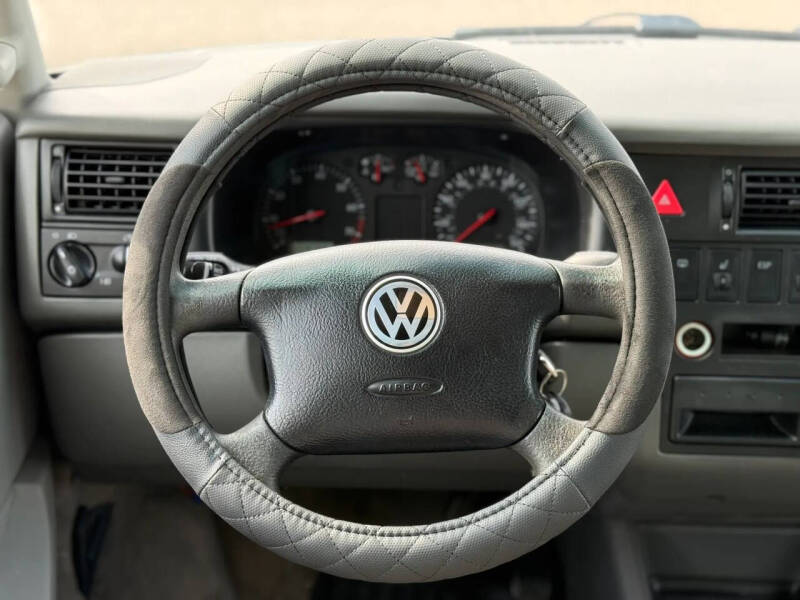 2003 Volkswagen EuroVan GLS