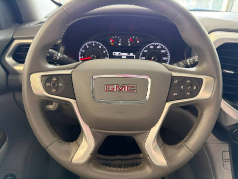 2017 GMC Acadia SLE-2