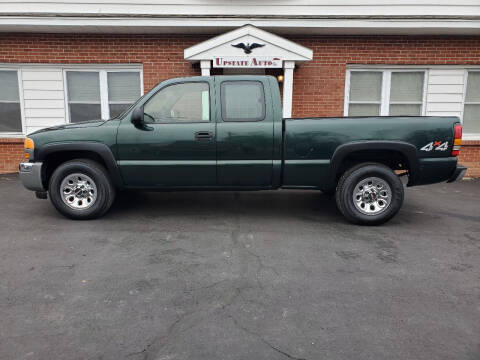 2005 GMC Sierra 1500 for sale at UPSTATE AUTO INC in Germantown NY