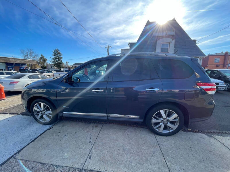 2014 Nissan Pathfinder Hybrid Platinum