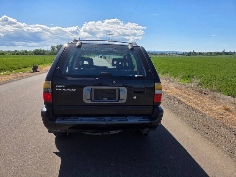 1999 Isuzu Rodeo LS