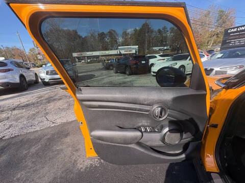 2016 MINI Hardtop 4 Door Cooper