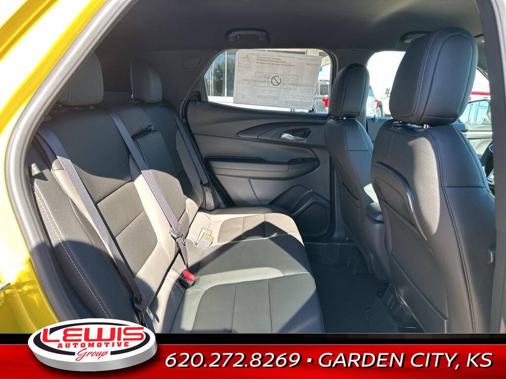 2025 Chevrolet Trailblazer for sale at Lewis Chevrolet of Garden City in Garden City, KS