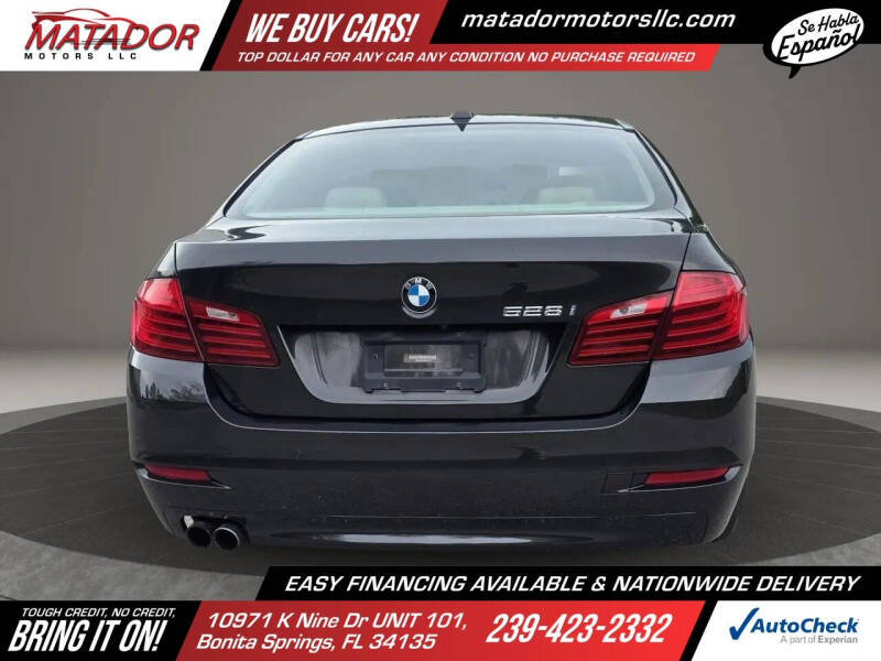 2015 BMW 5 Series 528i