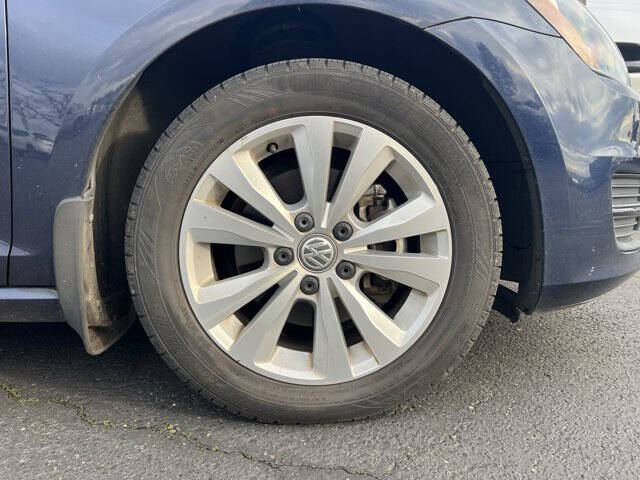 2015 Volkswagen Golf TDI S