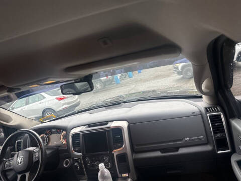 2017 RAM 1500 Big Horn