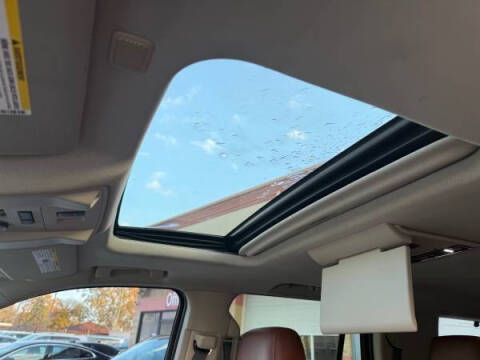 2016 Cadillac Escalade Luxury Collection