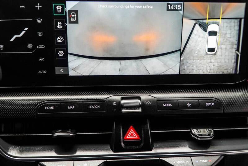 2025 Kia K4 GT-Line Turbo