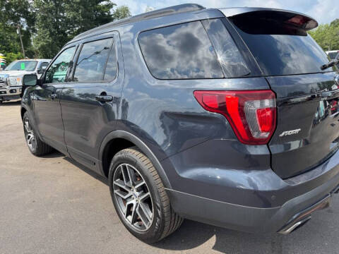 2017 Ford Explorer Sport