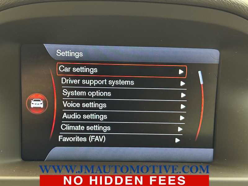 2012 Volvo XC70 T6 Platinum