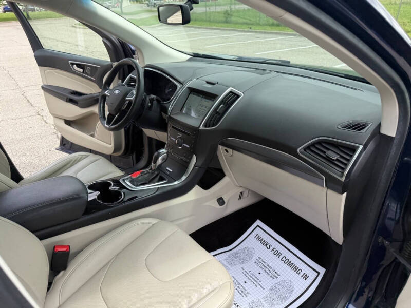 2016 Ford Edge Titanium
