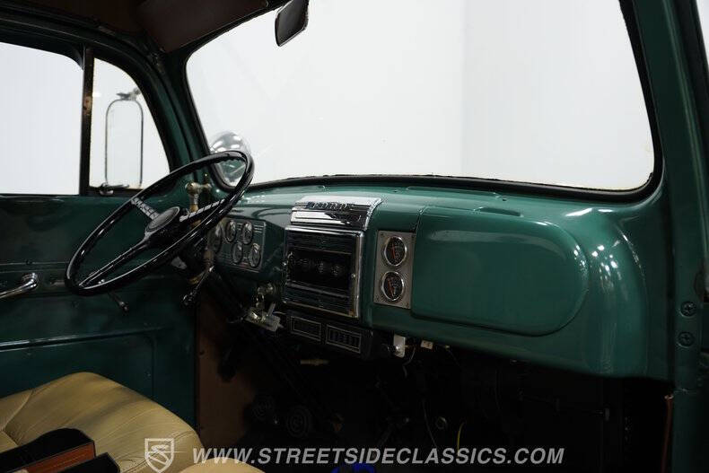 1949 Ford F-100