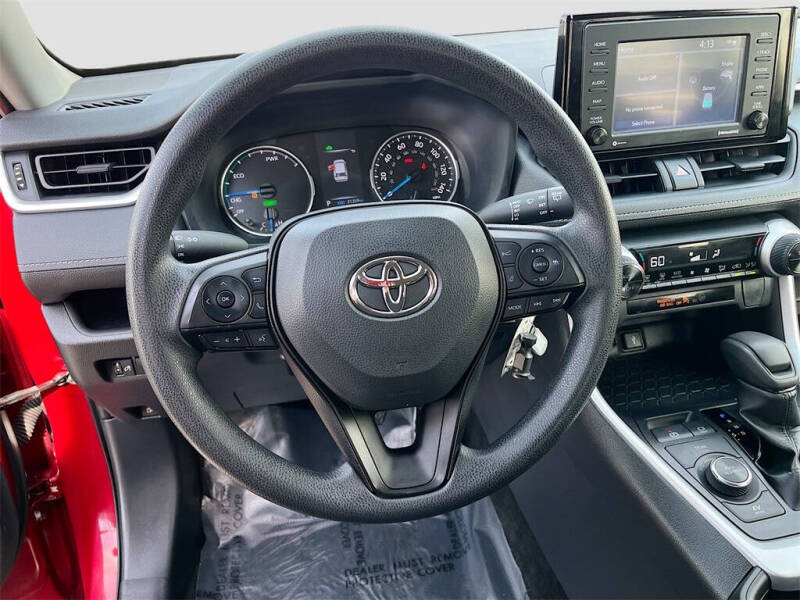 2022 Toyota RAV4 Hybrid LE