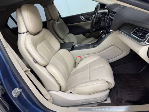 2019 Lincoln Continental Reserve