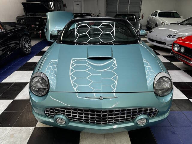 2002 Ford Thunderbird Deluxe