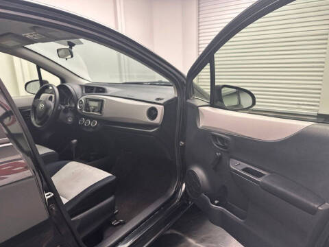 2012 Toyota Yaris