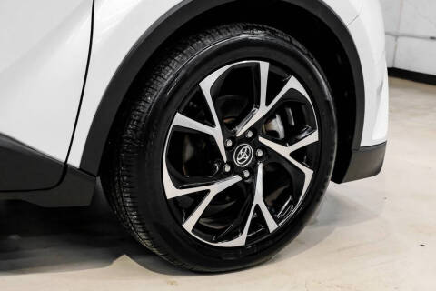 2019 Toyota C-HR XLE