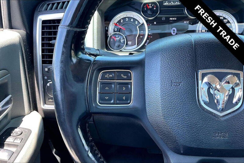 2017 RAM 1500 SLT
