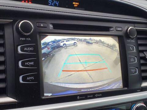 2019 Toyota Highlander LE Plus