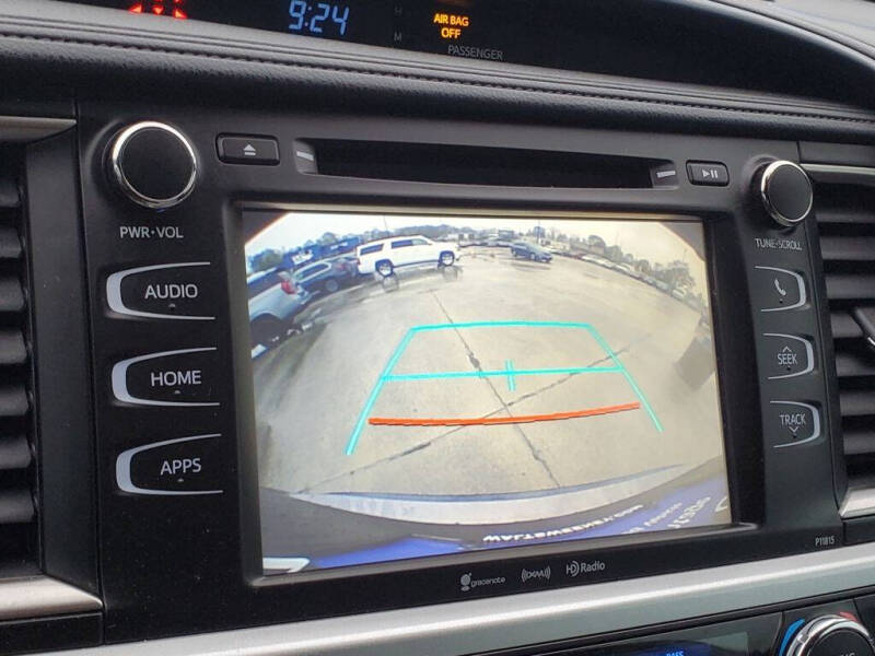 2019 Toyota Highlander LE Plus