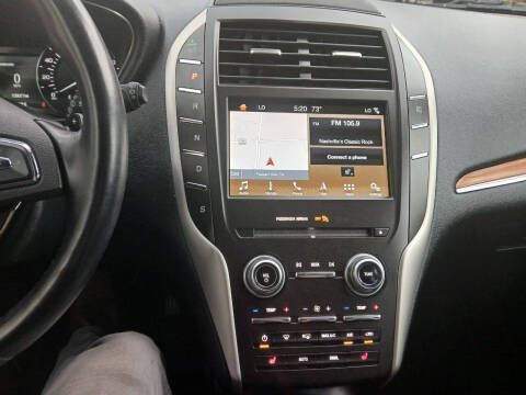 2019 Lincoln MKC Select