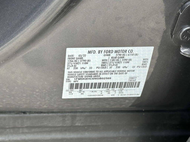 2022 Ford Explorer Platinum