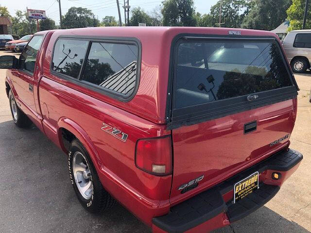 1998 Chevrolet S-10 for sale at Extreme Auto Plaza in Des Moines, IA