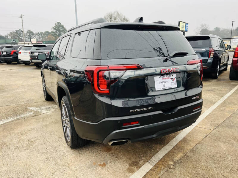 2020 GMC Acadia AT4