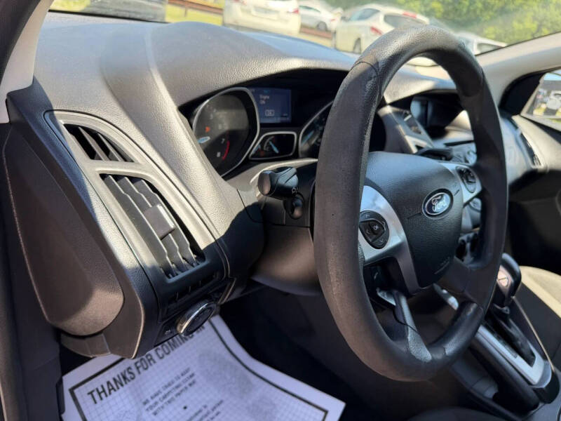2014 Ford Focus SE