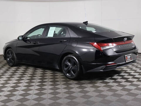 2023 Hyundai Elantra Hybrid Blue