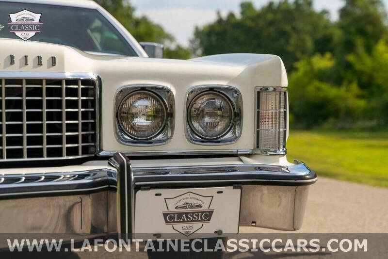 1976 Ford Thunderbird