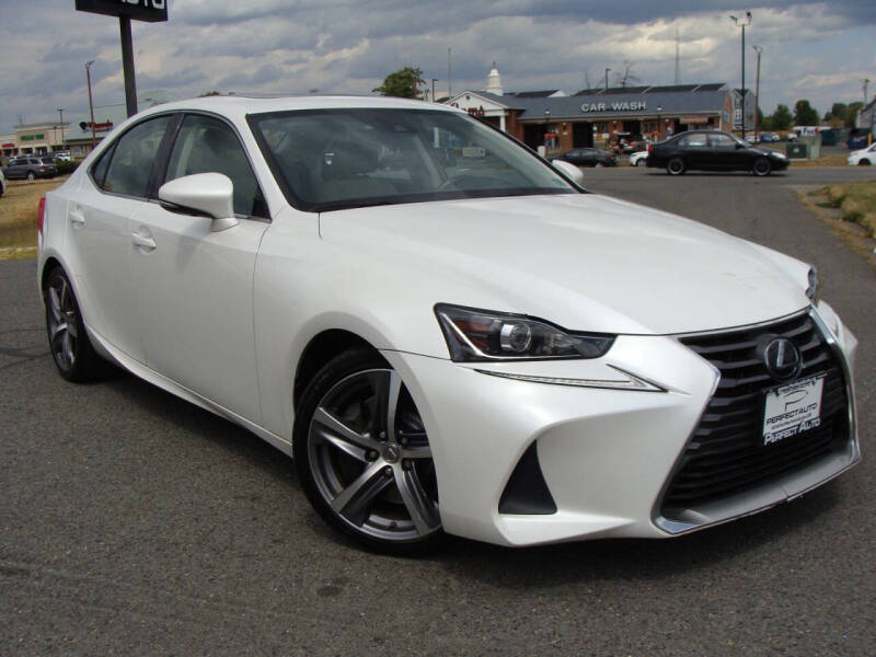 2017 Lexus IS 300