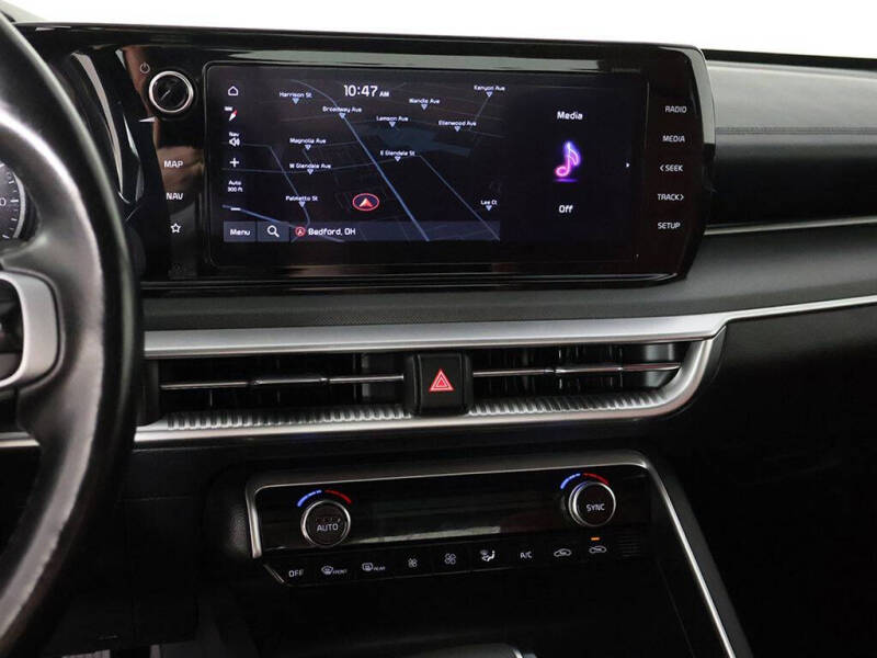 2023 Kia K5