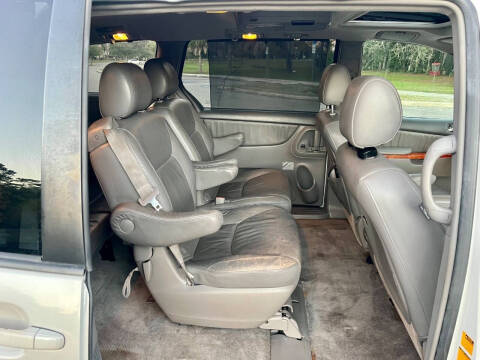 2006 Toyota Sienna XLE 7 Passenger