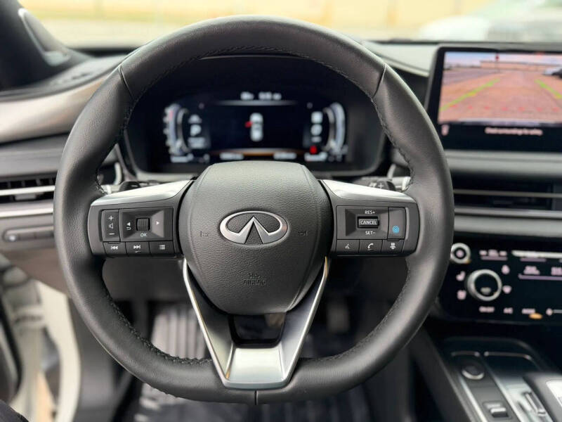 2025 Infiniti QX60 Luxe