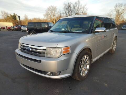2009 Ford Flex for sale at Cruisin' Auto Sales in Madison IN
