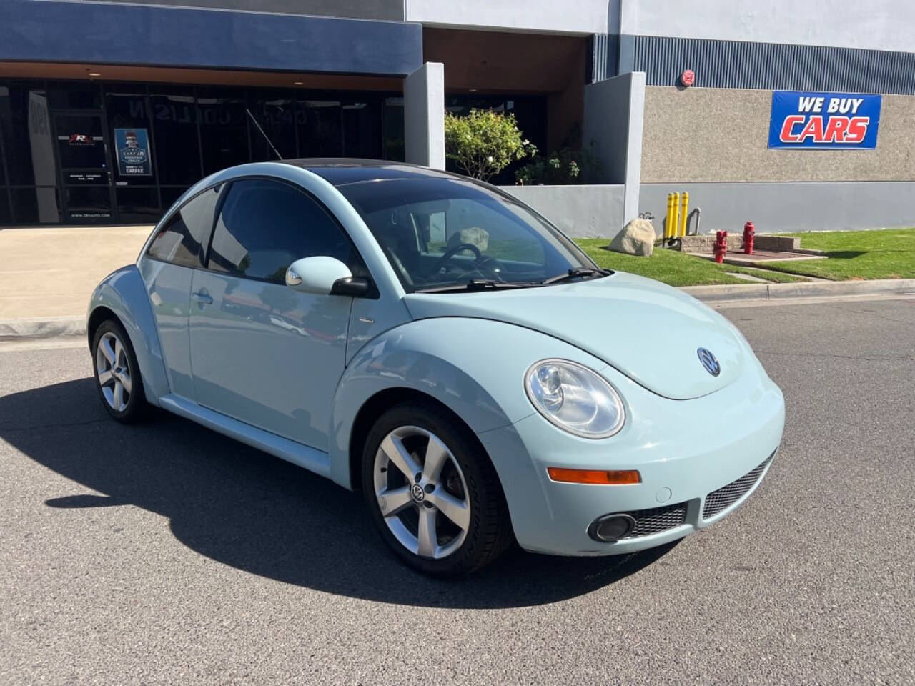 2010 Volkswagen New Beetle for sale at ZRV AUTO INC in Brea, CA