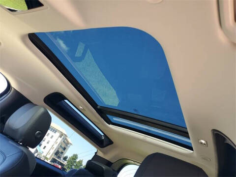 2024 Land Rover Defender 90 P300 S