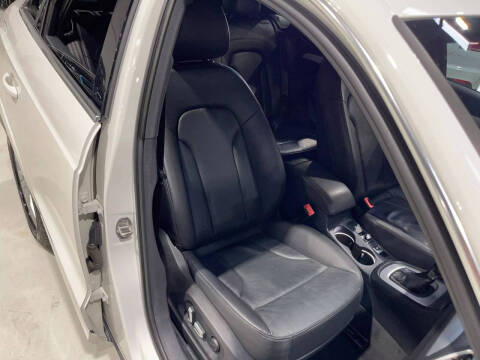 2017 Audi Q3 2.0T quattro Premium Plus