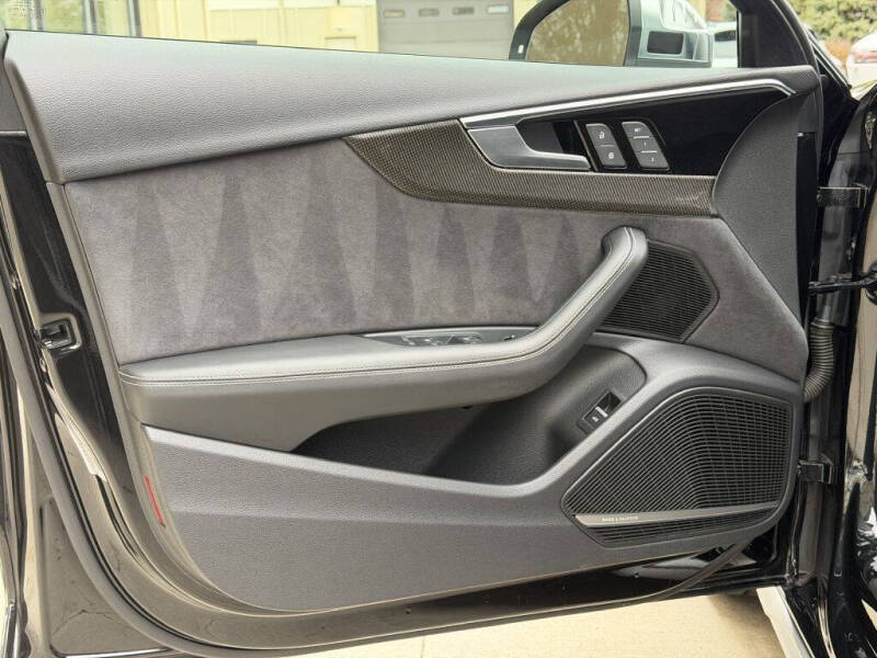 2022 Audi S4 3.0T quattro Premium Plus