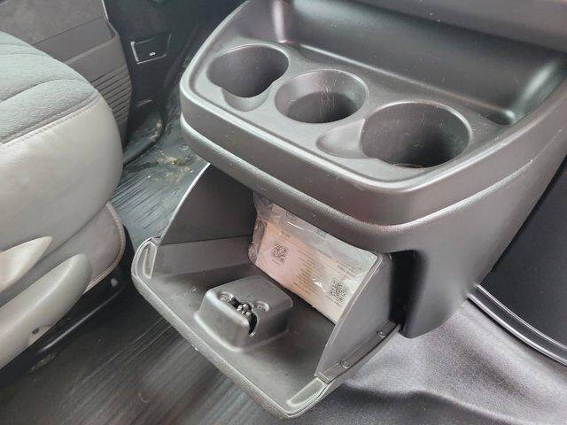 2024 GMC Savana 2500