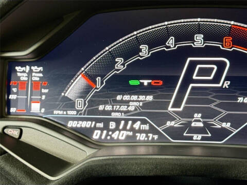2021 Lamborghini Huracan STO